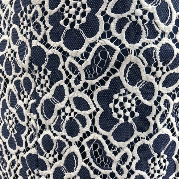 SOLD 💕 NORDSTROM Halogen Midi Lace Skirt - Picture 3 of 7